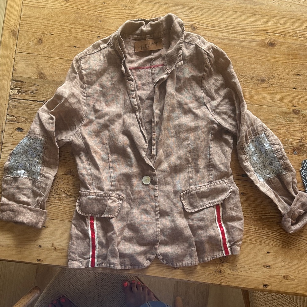 Nu Vintage Linen Brown Blazer with Graphic Design, sequin patches - Picture 5 of 5